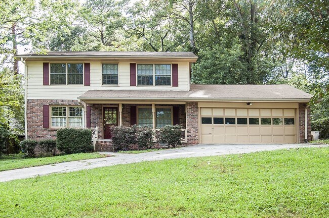 Building Photo - We have the wonderful 4 bed/3 bath you’ve been waiting for!