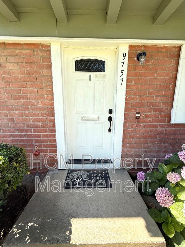 Foto del edificio - 9757 Cornwall Dr