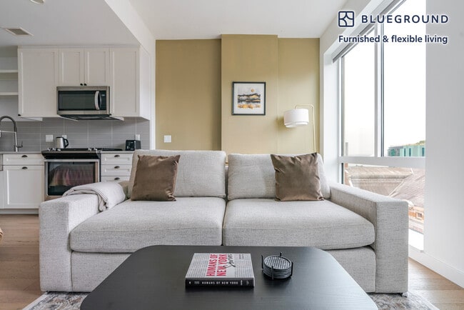 Building Photo - 3 Tingey Sq SE