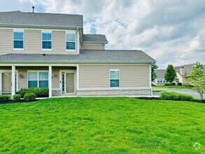 Building Photo - 3225 Rossmore Cir