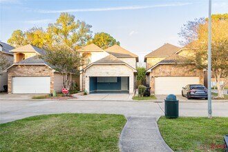 Building Photo - 10904 Panther Ct