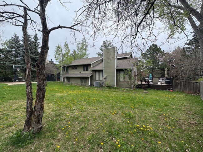 Foto del edificio - 4 Bed 2.5 Bath Home in North Boulder With ...