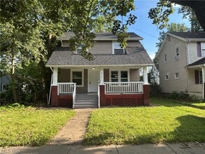 Building Photo - 974 Lovers Ln