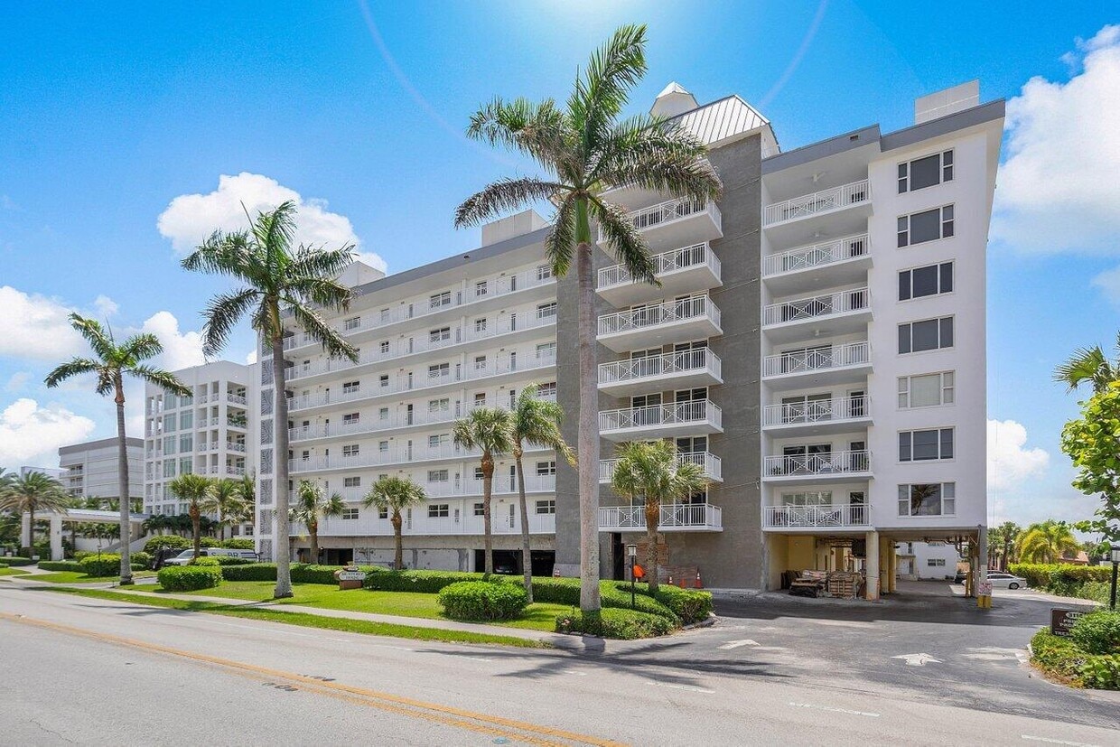 3114 S Ocean Blvd Unit 202, Highland Beach, FL 33487 Condo for Rent