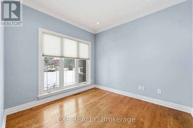 Building Photo - 16 Chippewa Ave