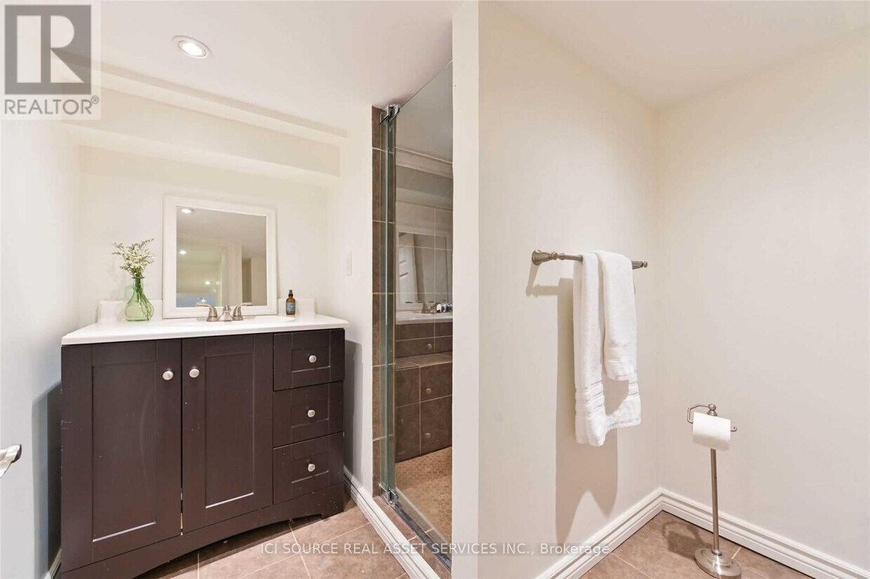 Photo principale - 25 Mann Ave