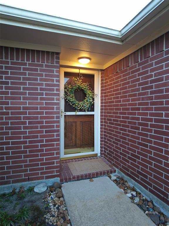 Building Photo - 14627 Hamstead Park Dr