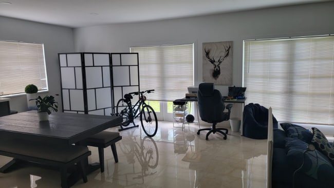 Foto del edificio - 541 Deer Run