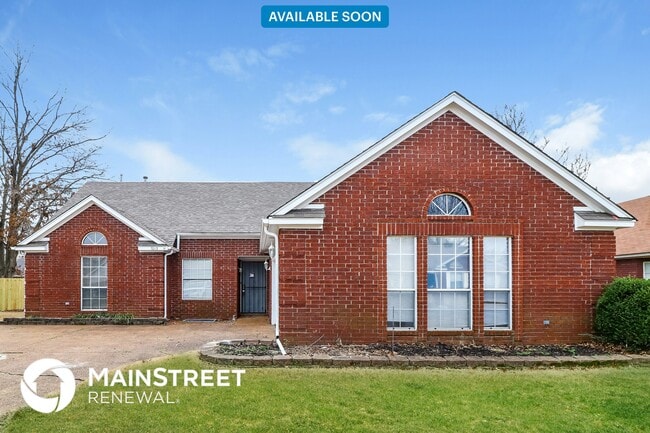 Building Photo - 7013 Juanita Cir S