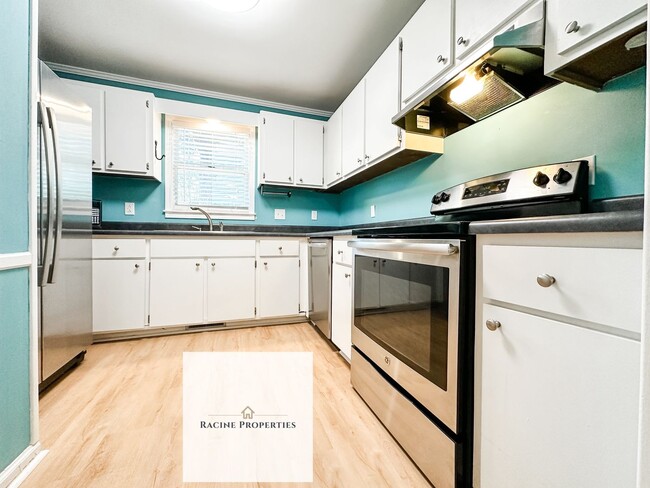 Foto del edificio - # Charming Townhouse in Desirable Greenvil...