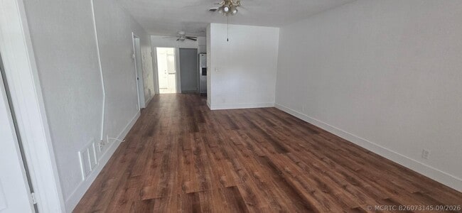 Foto del edificio - 2521 NE 10th St