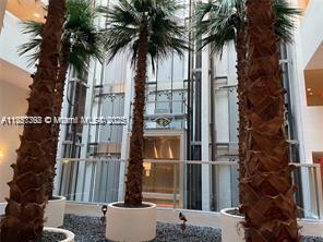 Foto del edificio - 3131 NE 188th St
