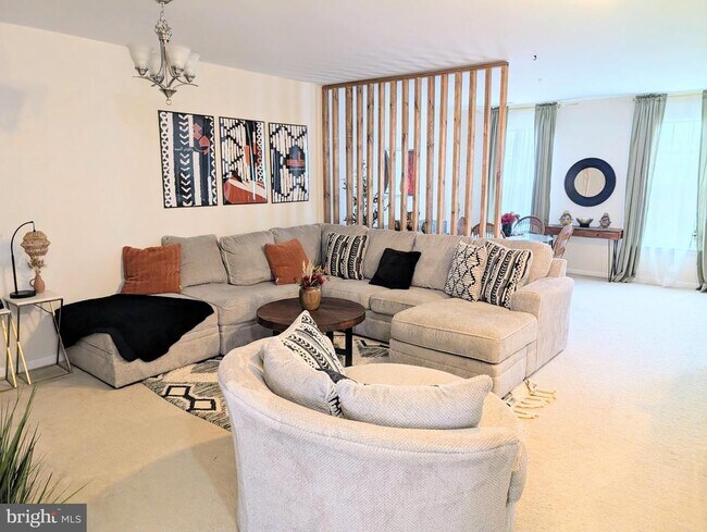 Foto del edificio - 9543 Center St