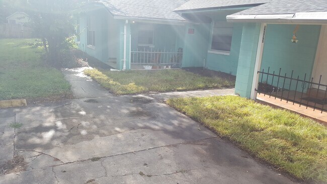 Foto del edificio - 1207 Groveland Ave
