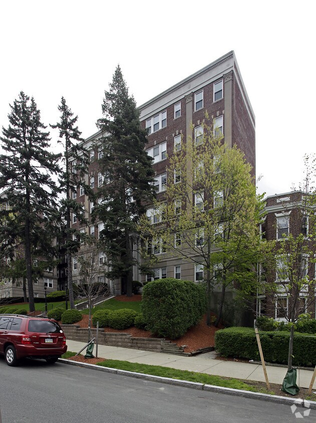 Foto del edificio - 1800-1820 Commonwealth Ave