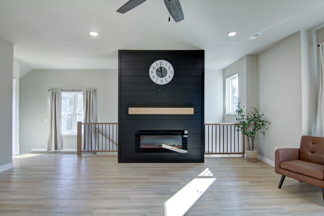 Foto del edificio - 2529 Otter Creek Trail