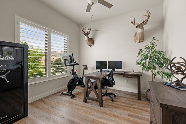 Foto del edificio - 14205 Spitfire Trail