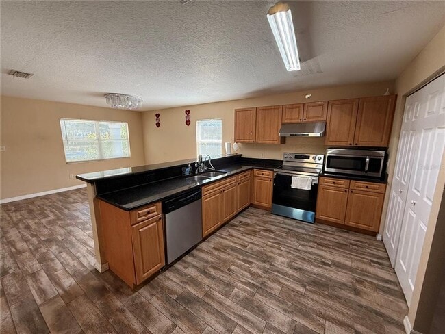 Building Photo - 8006 N 10th St