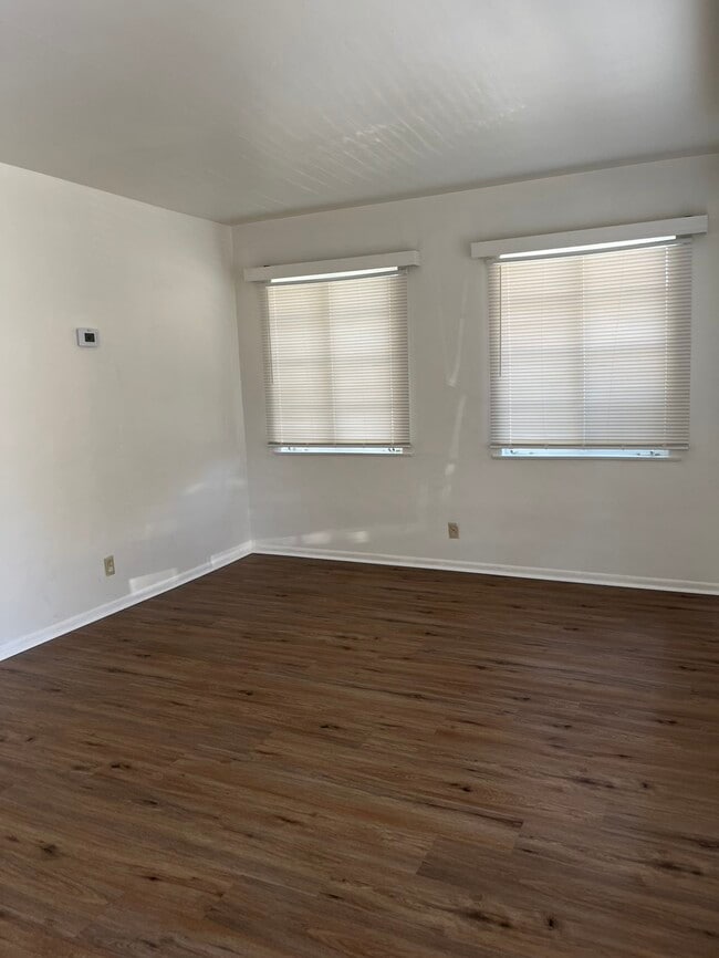 Building Photo - Property 1