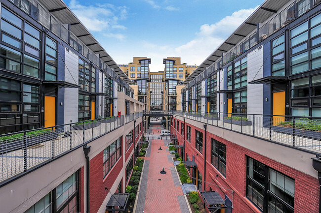 Foto del edificio - 2125 14th St NW