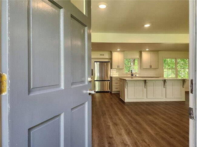 Building Photo - 3921 Locklear Way NW