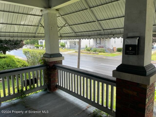 Foto del edificio - 3247 Pittston Ave