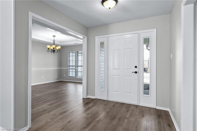 Building Photo - 8808 Skypark Dr