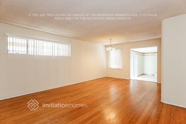 Foto del edificio - 13403 Traub Ave