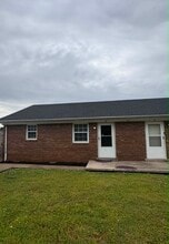 Building Photo - 1617 Flanigan Ct