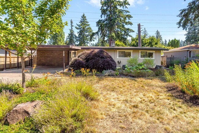 Foto del edificio - 3726 136th Ave SE