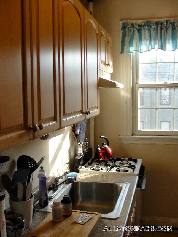 Foto del edificio - 15 Glenville Ave