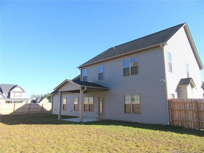 Foto del edificio - 2142 Yates Ranch Rd