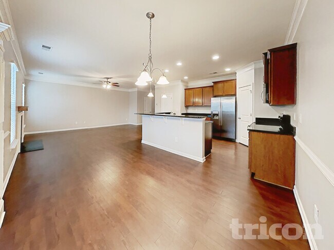 Foto del edificio - 116 Carolinian Dr