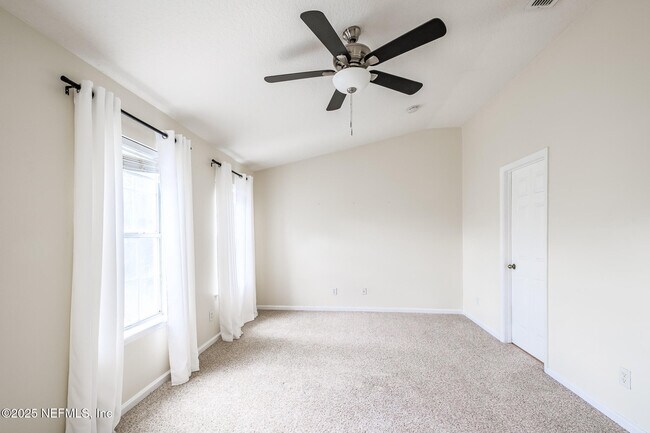 Foto del edificio - 5719 Parkstone Crossing Dr
