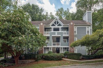 Building Photo - 2512 Cranbrook Ln