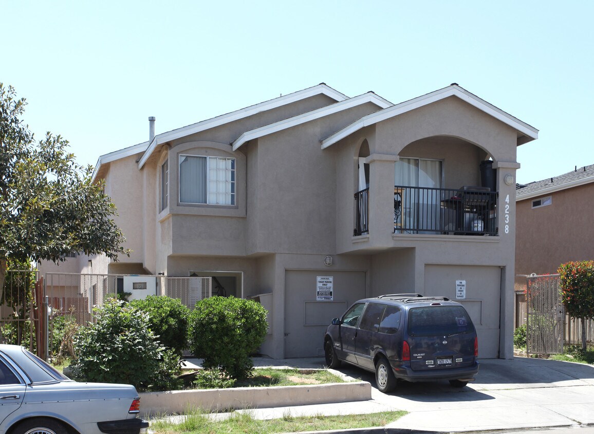 Foto del edificio - 4238 Cherokee Ave