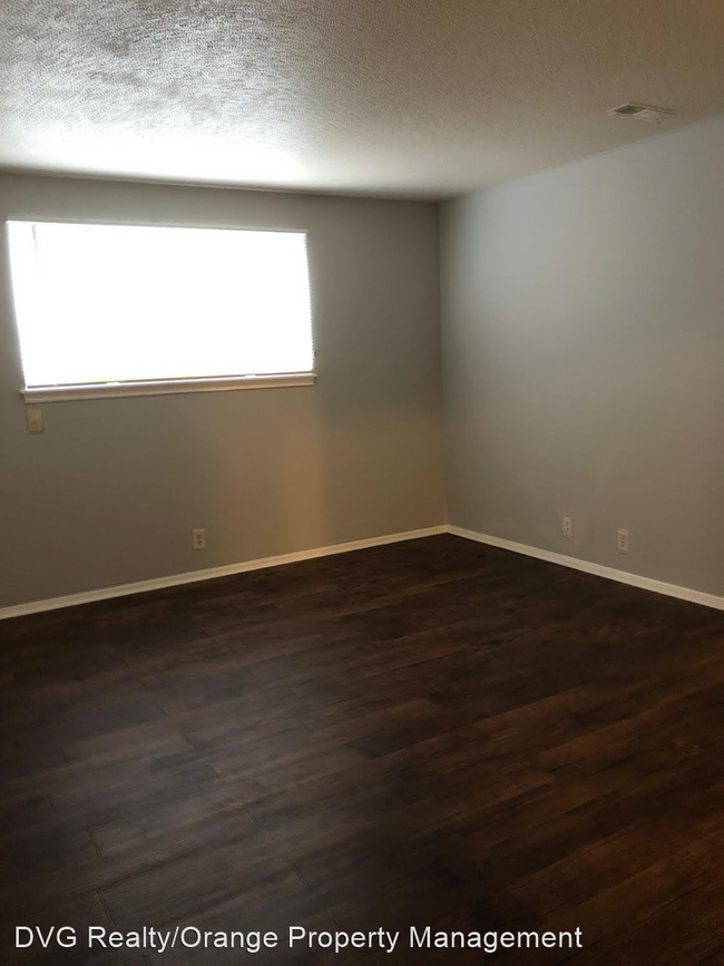 Foto del edificio - 4625 N 56th St