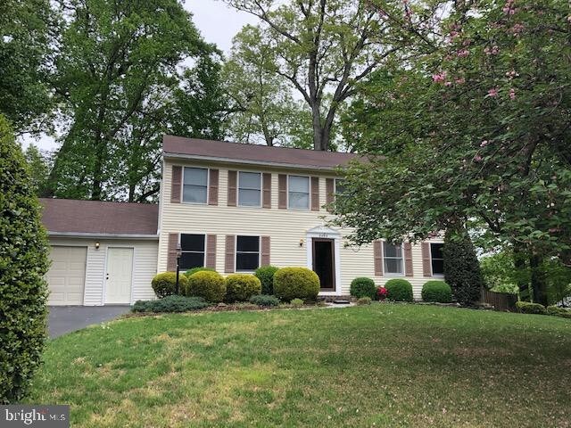 Foto del edificio - 8468 Falling Leaf Rd