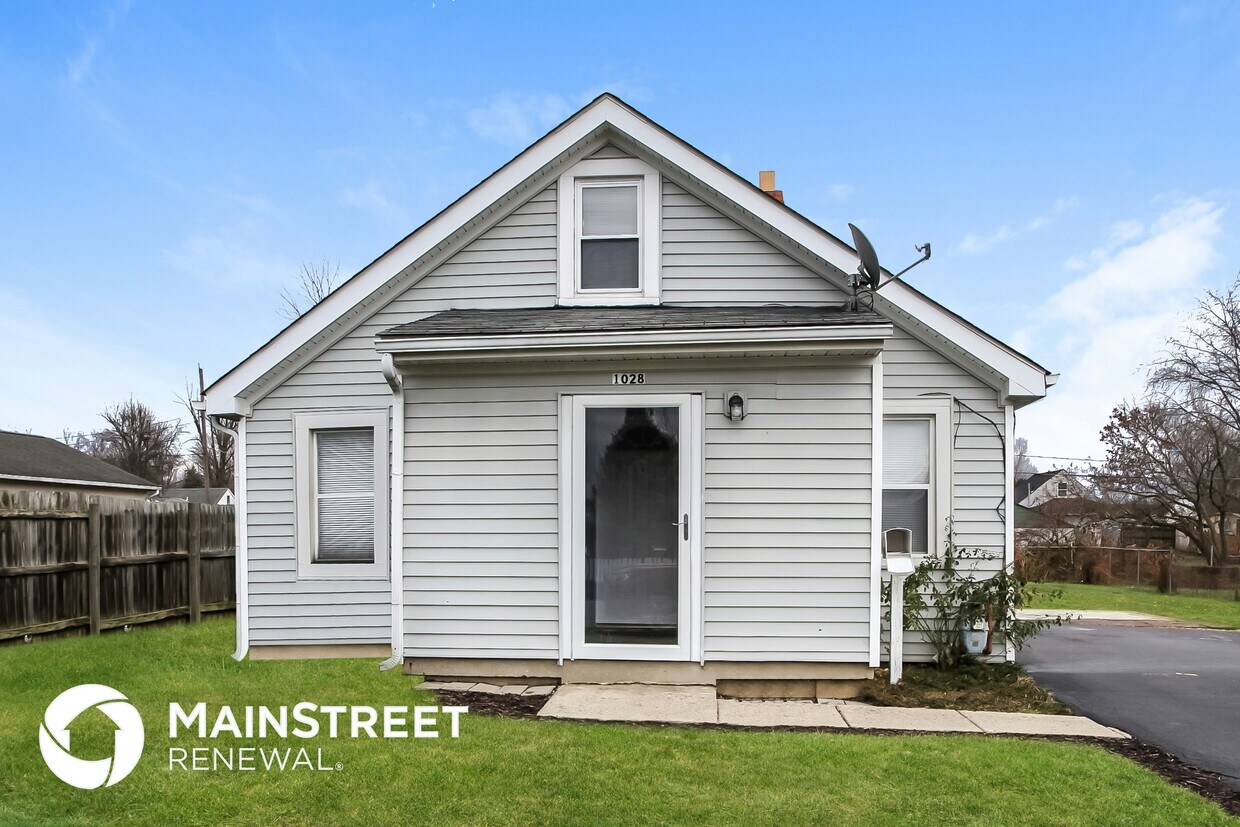 Foto principal - 1028 Midland Ave