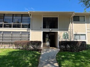 Building Photo - 6002 Laketree Ln