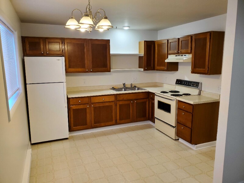 Foto principal - 806 Saddle Dr