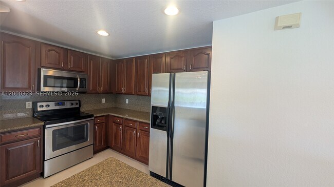 Building Photo - 5910 Royal -