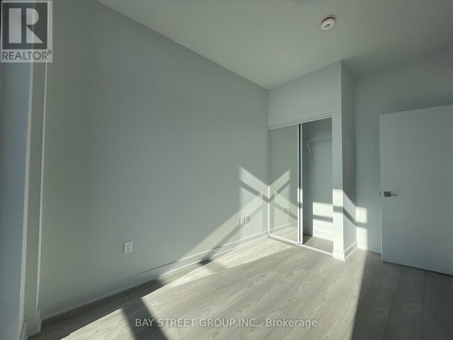 Building Photo - 2920 Hwy 7