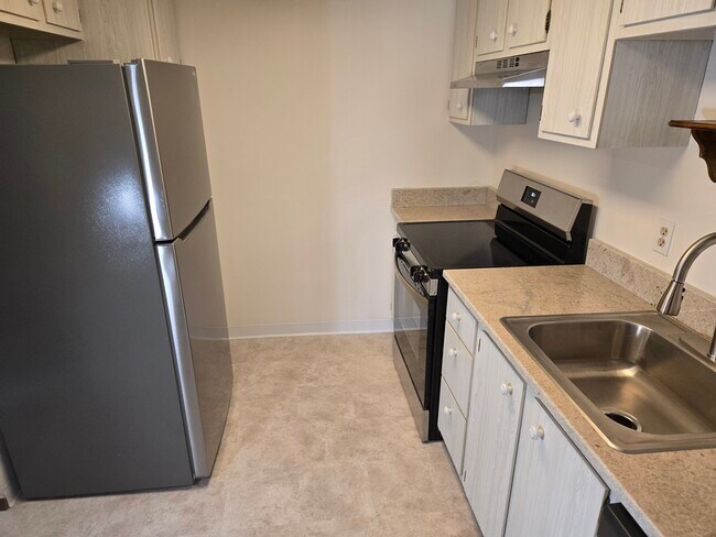 Foto del edificio - 4849 Grace Rd