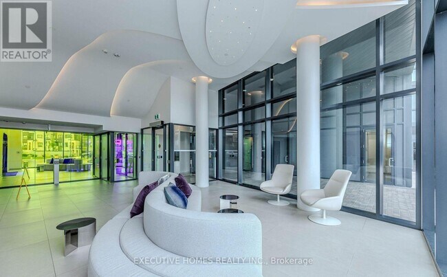 Photo du bâtiment - 3210 Dakota Cmn