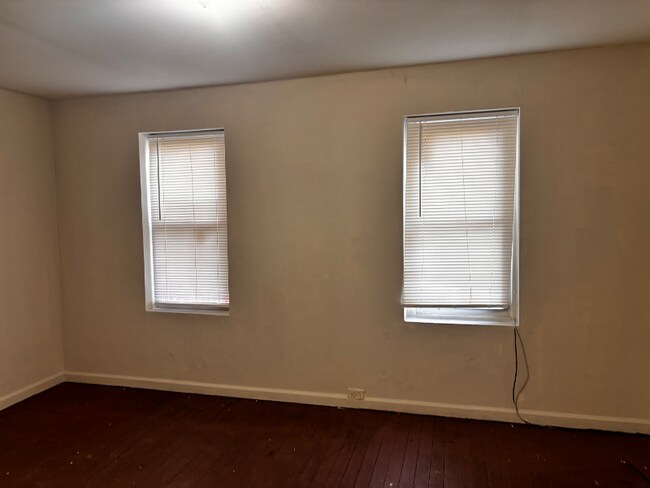 Foto del edificio - 3xx N 1st Ave