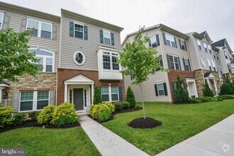 Building Photo - 10561 Old Ellicott Cir