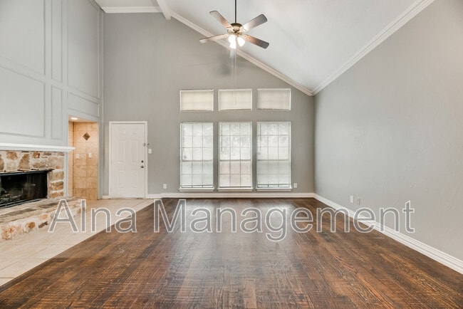 Foto del edificio - 4404 Junction Dr