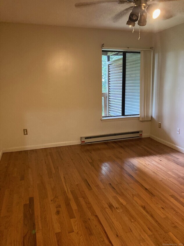 Building Photo - 3699 Broadbridge Ave