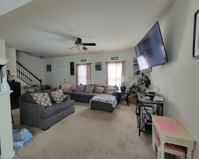 8616 Ackley Ave, Richmond, VA 23228 House Rental in Richmond, VA